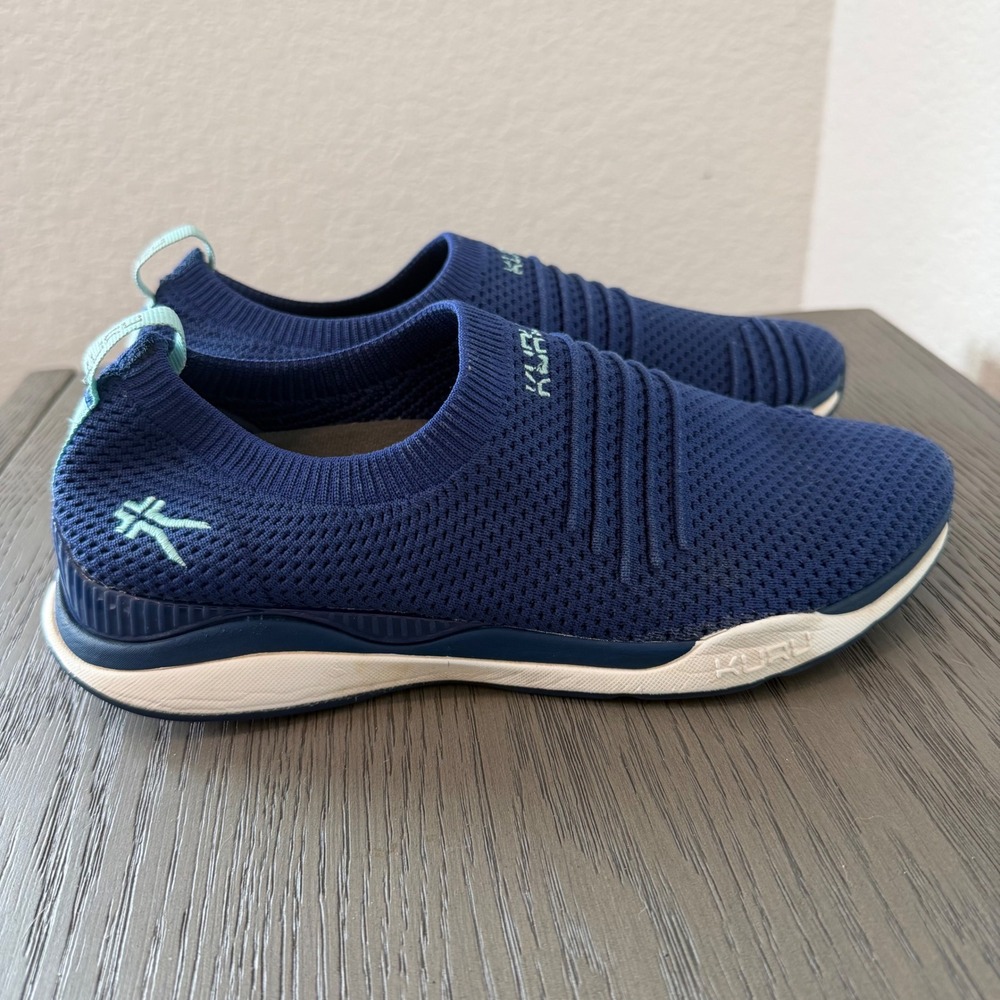 Kuru Roam Womens 9 Navy‎ Blue Knit Slip On Walking Sneakers 20610290